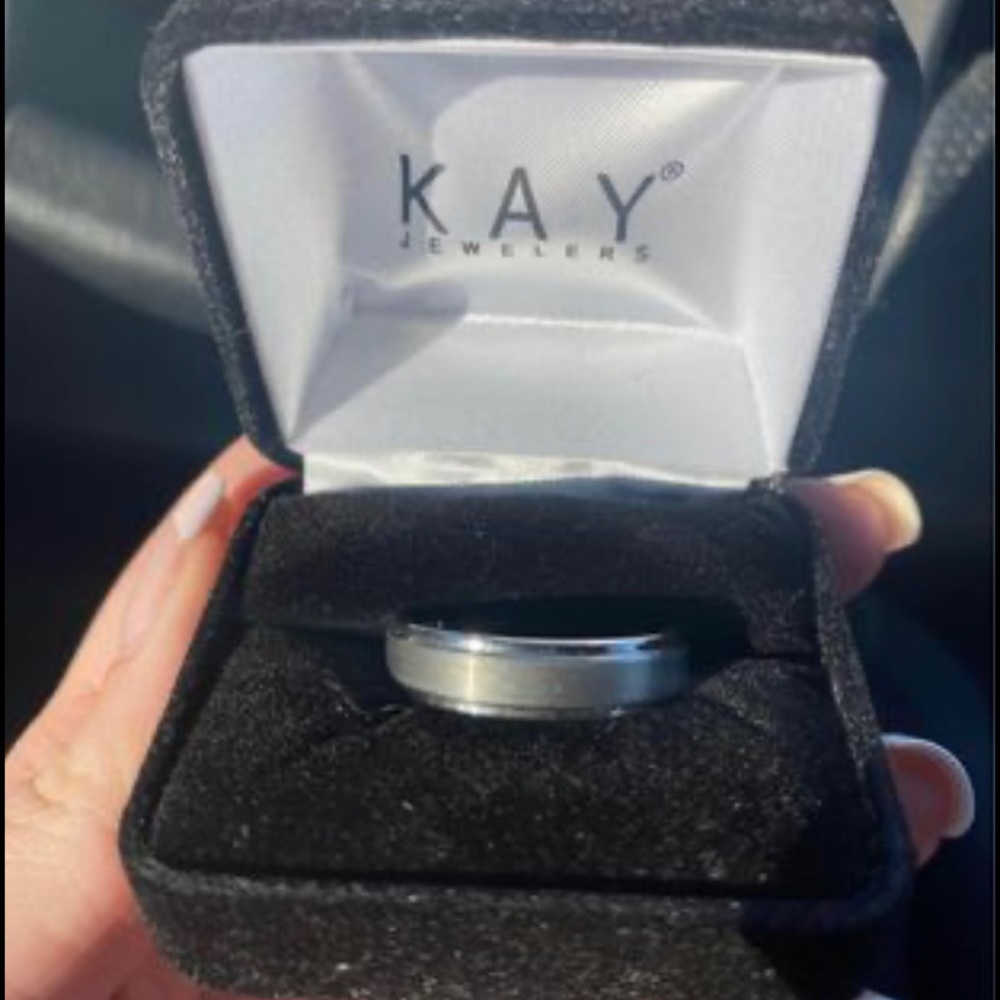 MENS WEDDING BAND